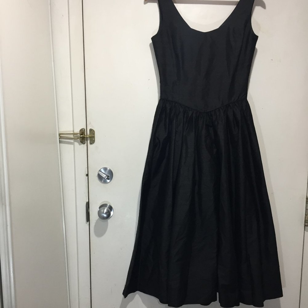 Gorgeous Silk Laura Ashley Black Maxi dress - Picture 2 of 8